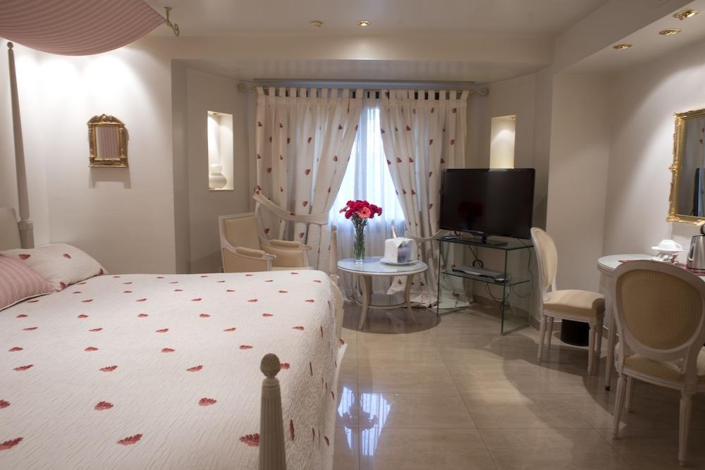 A Casa Canut Hotel Gastronomic Les Escaldes Ngoại thất bức ảnh A room at the hotel