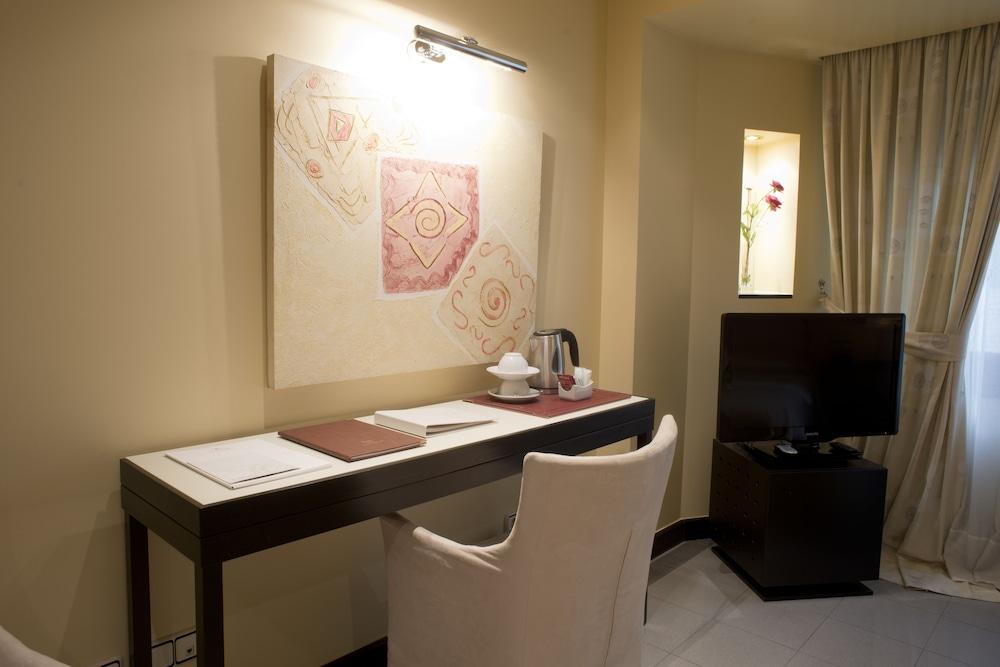 A Casa Canut Hotel Gastronomic Les Escaldes Ngoại thất bức ảnh A room at the hotel